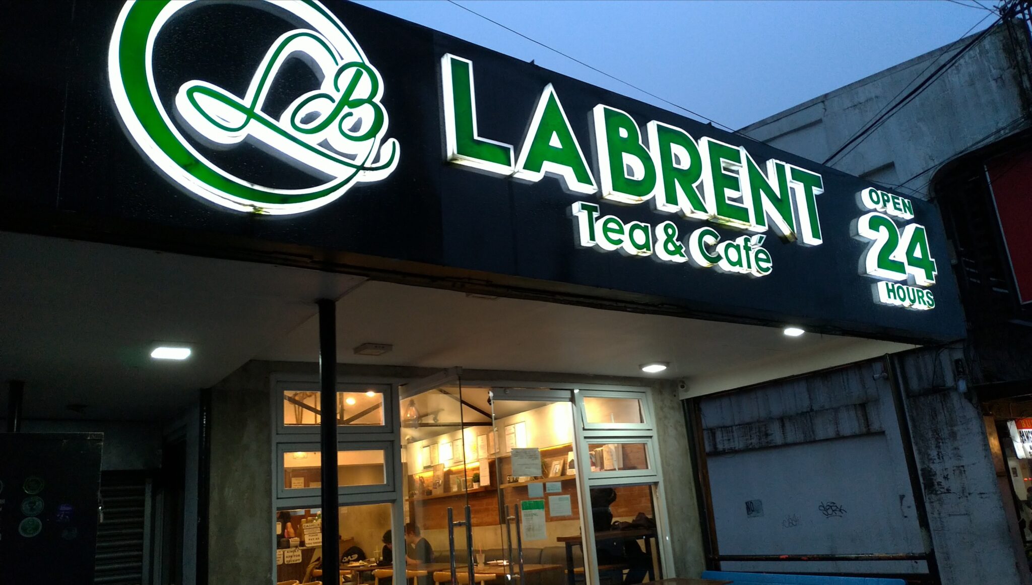 学校から徒歩圏内のカフェ2選【Quoted Cafe】【LaBrent Tea and Café】 | はふたぶろぐ | バギオの情報リアルタイム発信